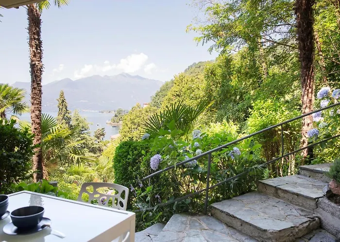 Casa Leonardo By Porta Collection Luino